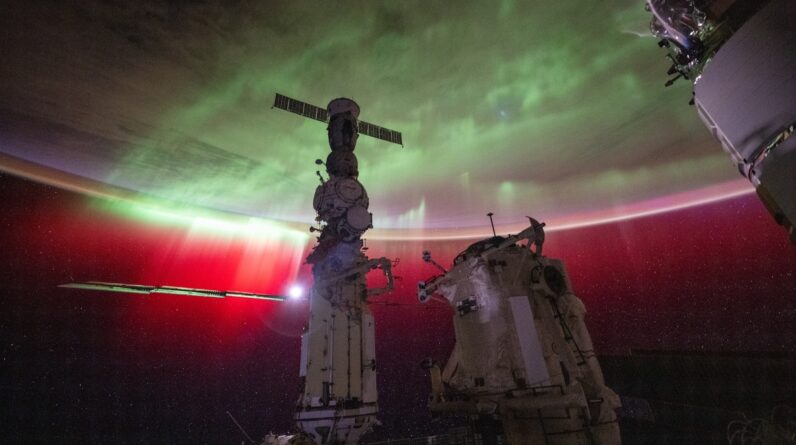 New ISS images showcase auroras, moon and space station in glorious photos