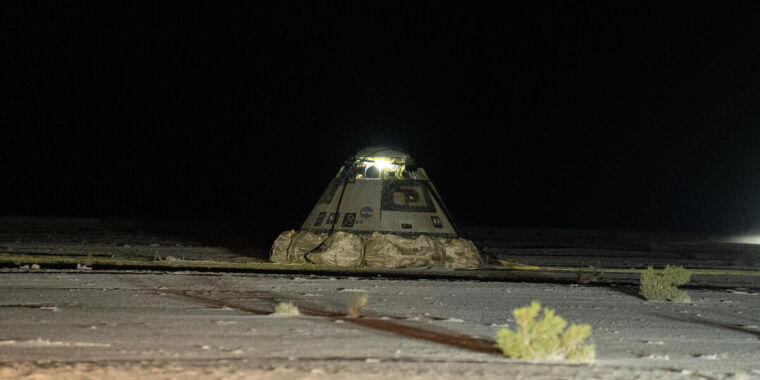 Leaving behind its crew, Starliner departs space station and returns to Earth