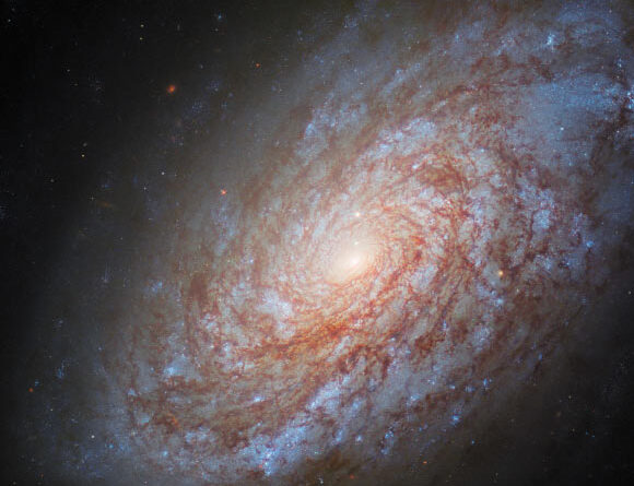 Hubble Revisits Majestic Spiral Galaxy: NGC 4414