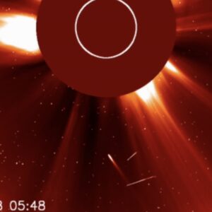 Watch the ‘Halloween comet’ ATLAS burn up as it flies into the sun