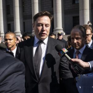 Elon Musk slams SEC as agency threatens charges in Twitter stock probe