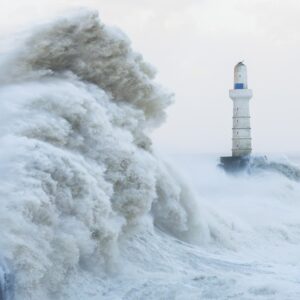 Explosive ‘bomb cyclone’ descending on UK and Ireland with up to 100 mph winds