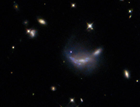 Hubble Zooms in on Supernova-Hosting Galaxy