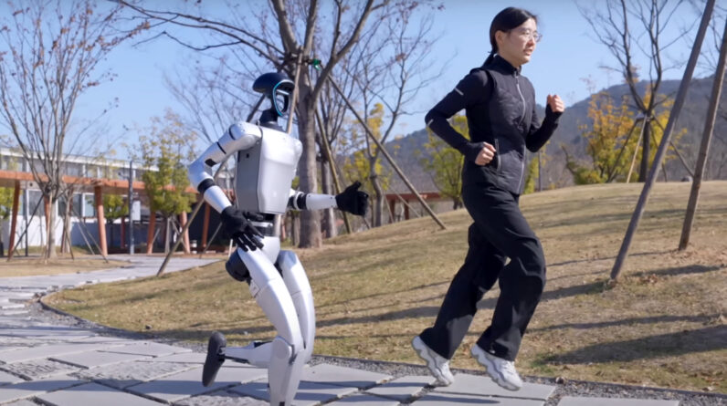 Watch bipedal robots running in a more human-like way than ever thanks to major vision upgrade