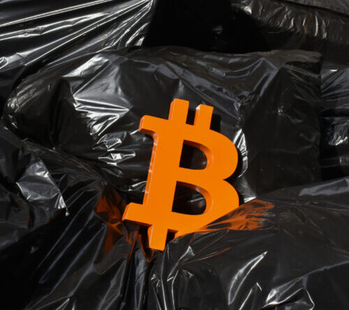 Man offers to buy city dump in last-ditch effort to recover $800M in bitcoins