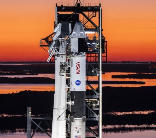 Ars Live, right now: Three space journos pick apart NASA’s Mars plans