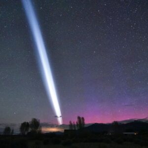 Giant ‘white streak’ appears over multiple US states as Chinese rocket dumps experimental fuel in space
