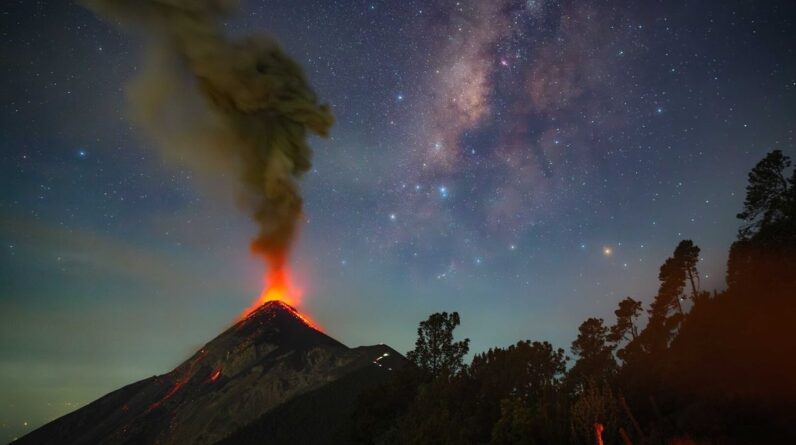 ‘Cosmic fire’ and Earthly ice: See the breathtaking winners of the Milky Way Photographer of the Year 2025 contest