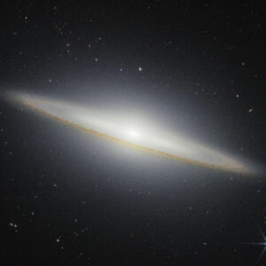 Webb Sees Sombrero Galaxy in Near-Infrared Light