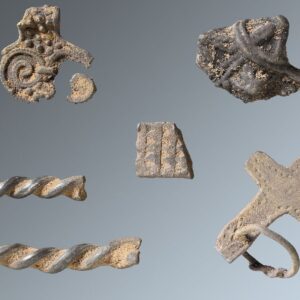 1,000-year-old Viking Age hoard has a pendant that may be a cross or Thor’s hammer