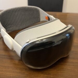 Analyst: M5 Vision Pro, Vision Air, and smart glasses coming in 2026–2028