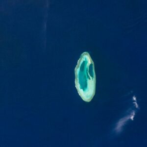Perfect trio of prehistoric atolls shine like tropical gems off Australian coast  — Earth from space