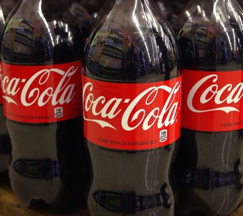 Trump’s claims of a Coca-Cola agreement quickly go flat as nutritionists groan