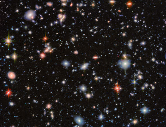 Webb Visits ‘Hubble Ultra Deep Field’