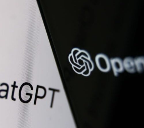 ChatGPT users hate GPT-5’s “overworked secretary” energy, miss their GPT-4o buddy