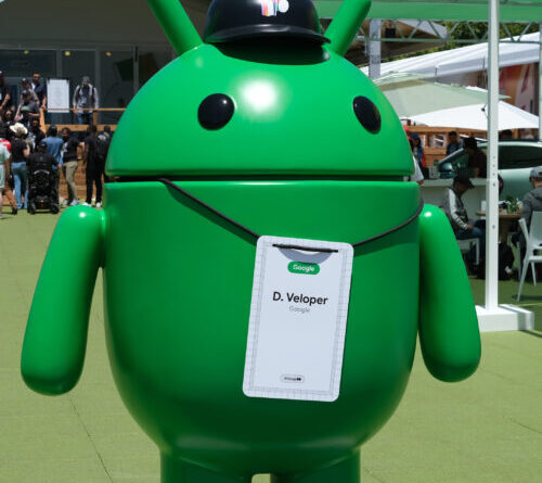 Google will block sideloading of unverified Android apps starting next year