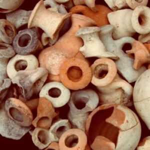 Archaeologists Find Residues of Aromatic Oils in Phoenicians Bottles