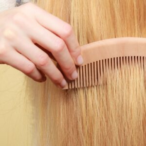 Formaldehyde-free hair-straightening products may still threaten health, concerning study finds