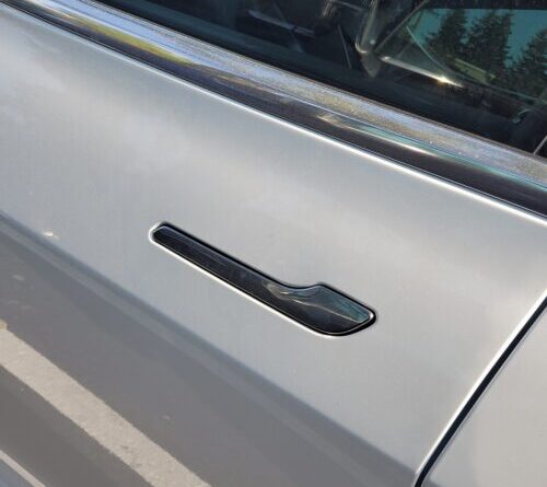 Tesla Model Y door handles now under federal safety scrutiny
