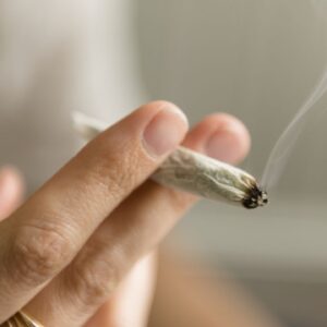 Don’t use cannabis during pregnancy or breastfeeding, leading OBGYN group says