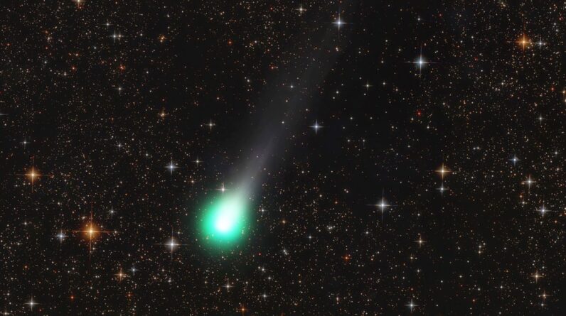Double comet alert! Comets Lemmon and SWAN will reach their brightest this week — here’s how to spot them