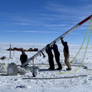 6 million-year-old ice discovered in Antarctica shatters records — and there’s ancient air trapped inside
