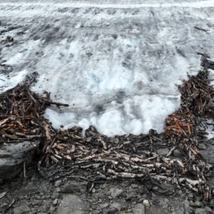 Archaeologists discover 1,500-year-old reindeer trap and other artifacts ‘melting out of the ice’ in Norway’s mountains