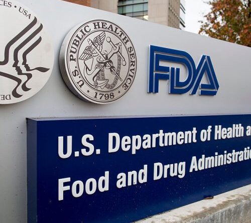 More FDA drama: Top drug regulator calls it quits after 3 weeks