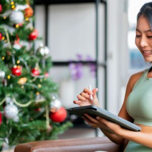 The 17 best fitness gifts to buy for gym lovers, hand-picked by a personal trainer