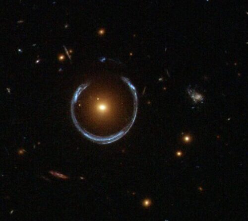 Researchers spot Saturn-sized planet in the “Einstein desert”