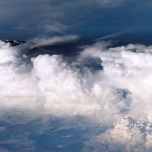 ‘Nobody knew why this was happening’: Scientists race to understand baffling behavior of ‘clumping clouds’