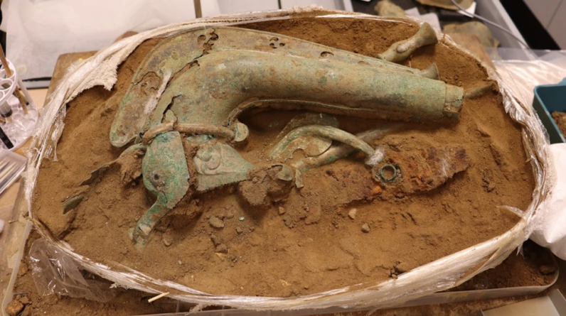 Rare 2,000-year-old war trumpet, possibly linked to Celtic queen Boudica, discovered in England