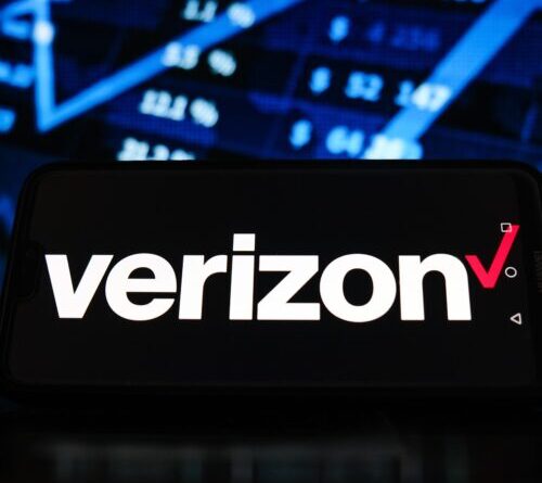 Verizon acknowledges “pain” of new unlock policy, suggests change is coming