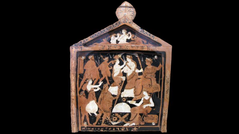 Ancient Greek mystery cult priestesses may have chemically tweaked fungus to induce psychedelic hallucinations