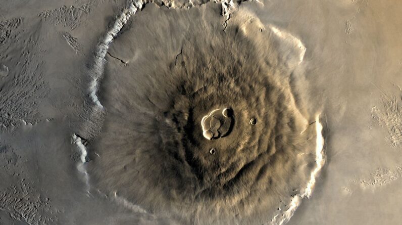 A rare active volcano on Mars may be causing the whole planet to spin faster