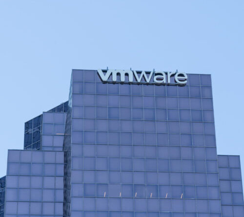 “Negative” views of Broadcom driving thousands of VMware migrations, rival says