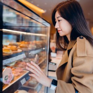 Do the microbes in your gut influence what foods you like?