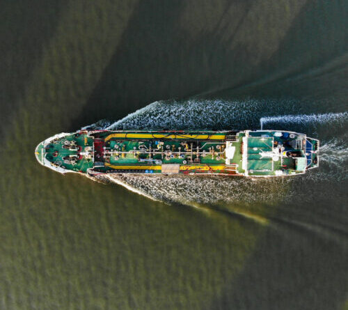 Crypto scam lures ships into Strait of Hormuz, falsely promising safe passage