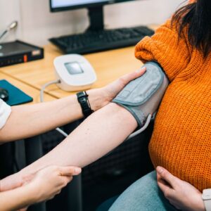 Preeclampsia could be treated with ‘blood filtering’ therapy, early study hints