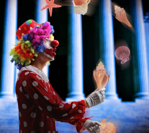 Anti-Trump Instagram pic of seashells now enough to indict ex-FBI directors