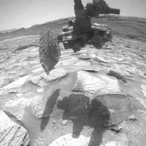 Watch NASA’s Curiosity rover ‘struggle’ to remove a rock that got stuck on its robotic arm for nearly a week