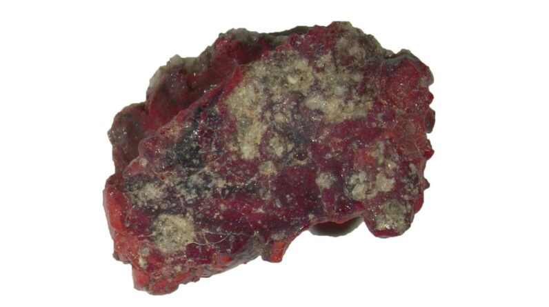 ‘Extreme’ crystal that formed in 1945 nuclear bomb test is unlike anything scientists have seen