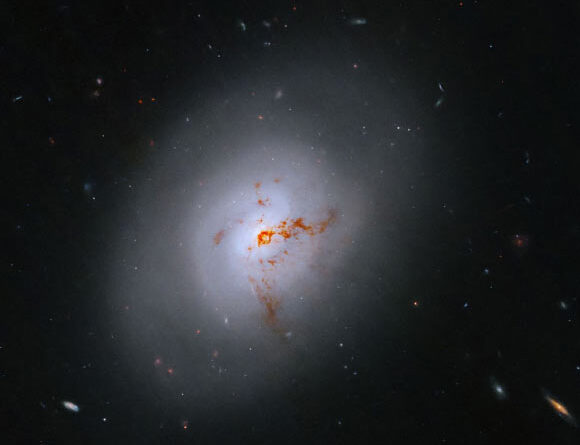 Hubble Space Telescope Peers into Post-Starburst Galaxy