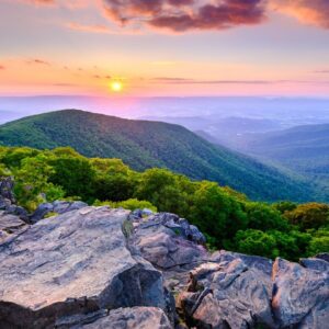 The Appalachian Mountains hold enough lithium to make 500 billion cellphones, researchers discover