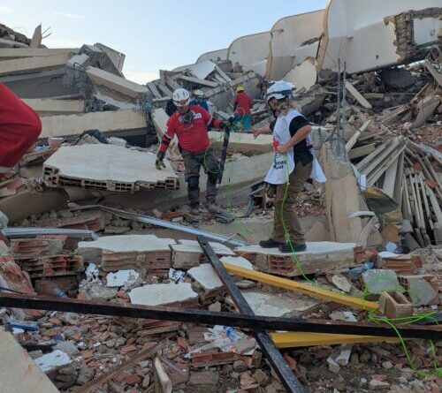 Robot snakes searched for Venezuela earthquake survivors in collapsed buildings