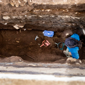 Archaeologists find 2,800-year-old burial of person clutching sea turtle vessel in El Salvador