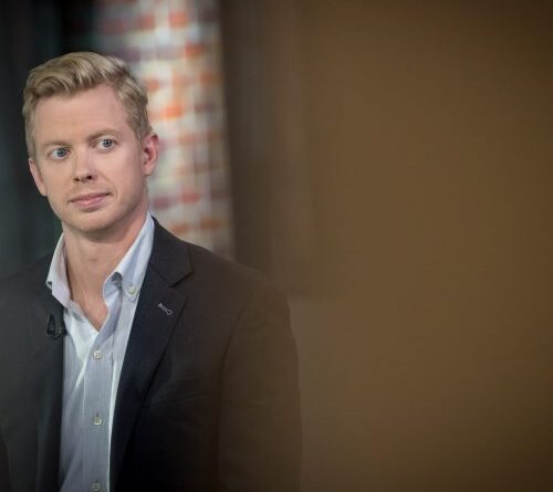 As Reddit stock falls, CEO questions value of Google’s AI Overviews