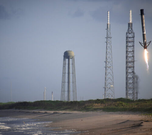 Trump’s space transportation policy calls for new spaceport on federal land
