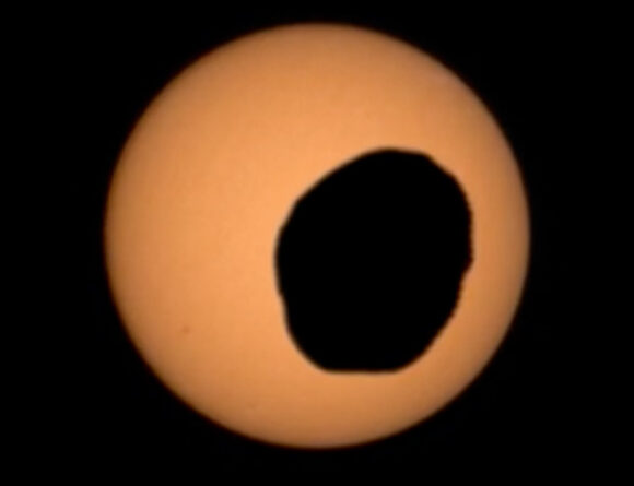 NASA’s Perseverance Rover Spots Phobos Crossing the Sun