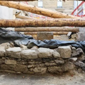 Missing Celtic fort annihilated by Julius Caesar finally found under Paris hospital